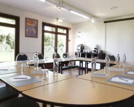 Campanile & Restaurant 2*